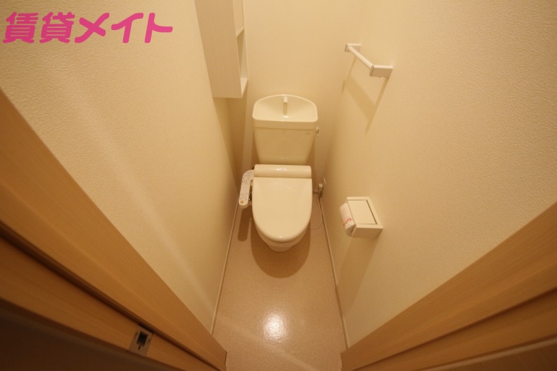 トイレ　別部屋参考写真