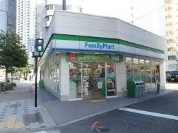 コンビニ　ファミリーマート内平野町店（コンビニ）まで64m
