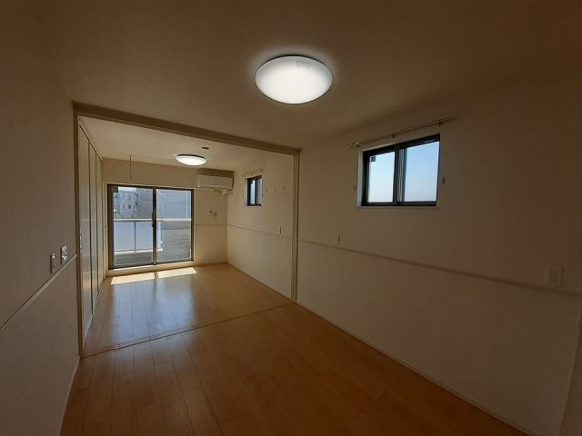 ジェルメ 壱番館の居間写真