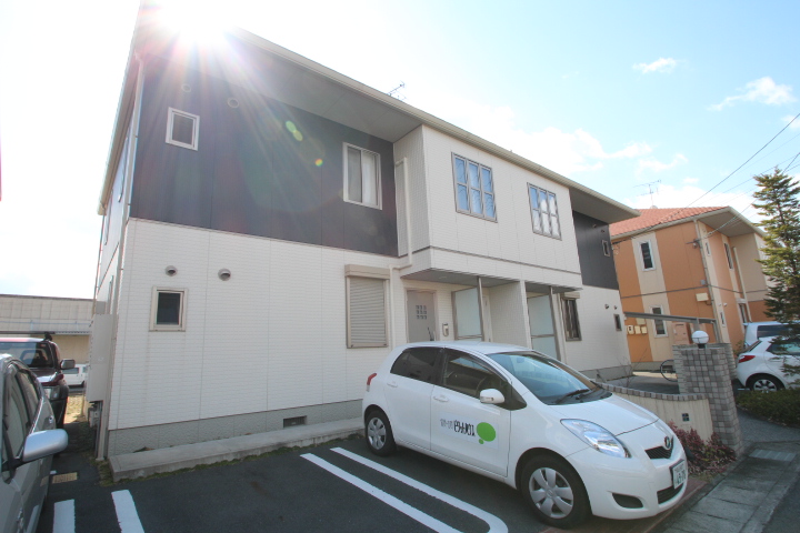 建物外観　Nスタイルホームにお任せ下さい♪