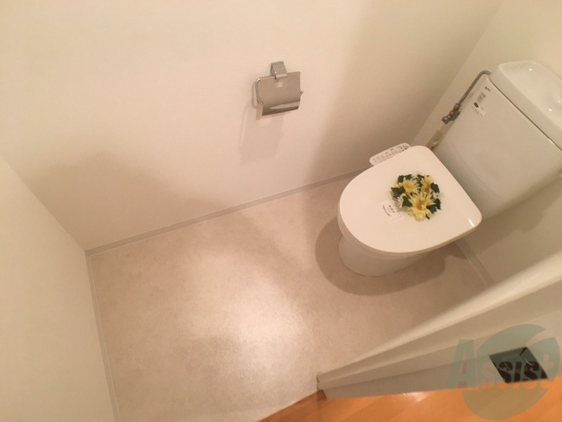 トイレ　トイレです。ウォシュレット付を探している方、おすすめです。
