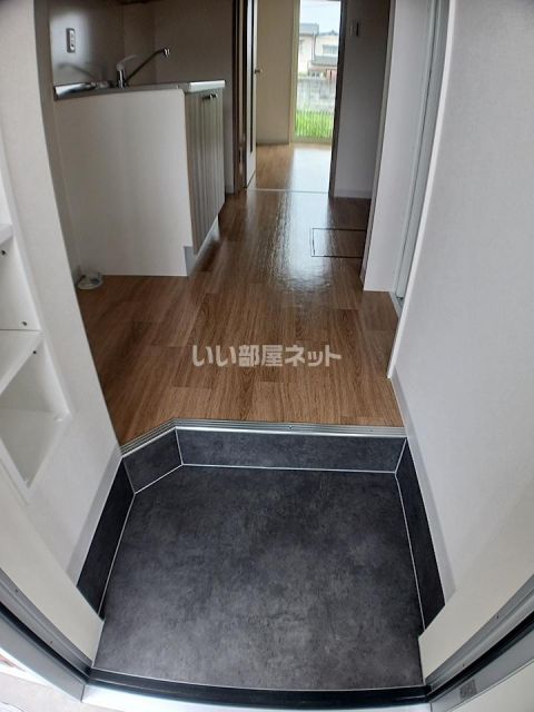 ROSSOの玄関写真