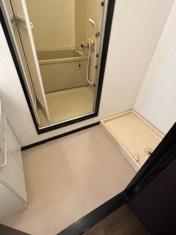 メゾンCUBEの内装写真
