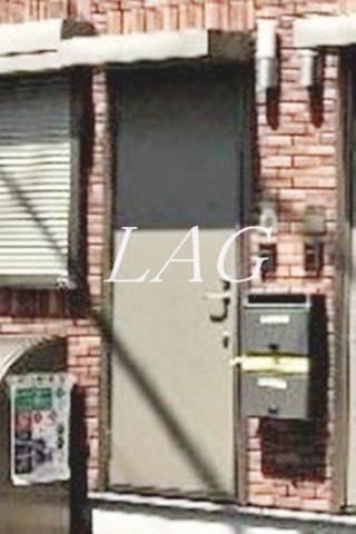 玄関　玄関です。