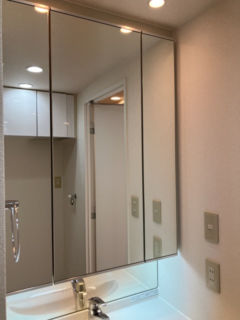 洗面設備　※写真は同タイプ住戸です。