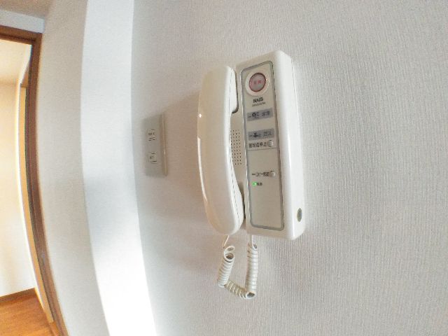 セキュリティ　オートロック、インターホン