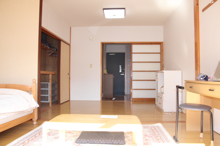 居室・リビング　室内の様子