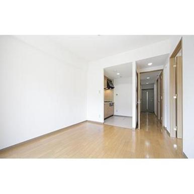 居室・リビング　別部屋参考写真です