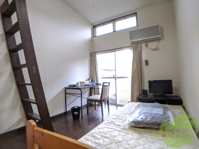 居室・リビング　家具家電付きなので、余計な出費が避けられますね。