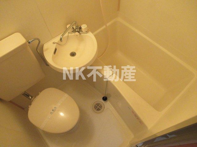 バス・シャワールーム　お風呂です