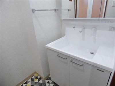 ＪＲ日豊本線 南小倉駅 徒歩13分 5階建 築7年の内装写真