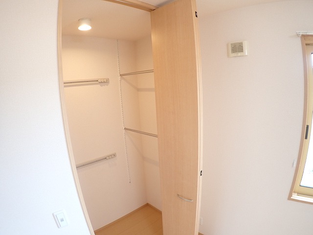 収納　洋室６帖の収納です