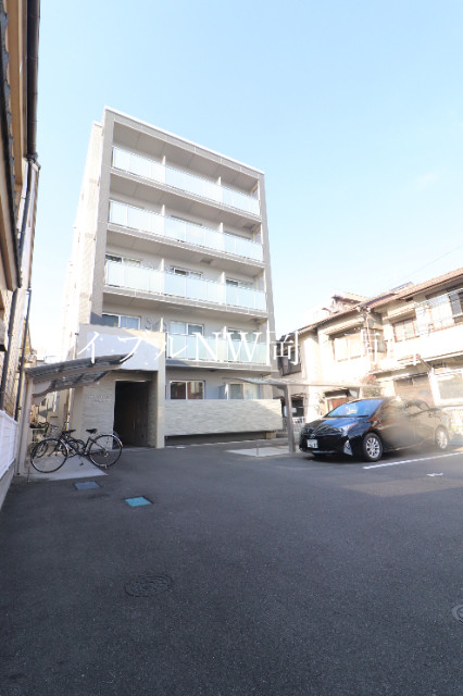 岡山市北区清輝本町のマンションの建物外観