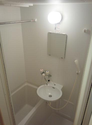 バス・シャワールーム　雨の日にも便利な浴室乾燥機付き