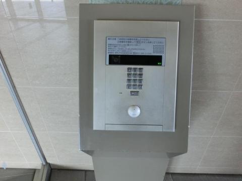 ジオ彩都プレミアムテラス　セキュリティ　オートロック