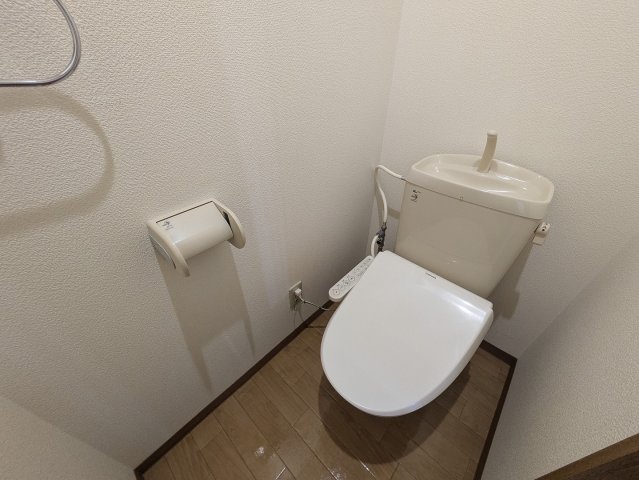 トイレ　2025年7月撮影※現況を優先します。