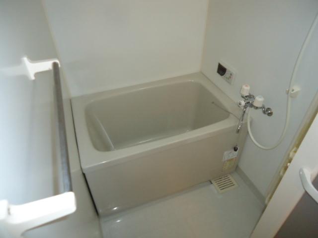 バス・シャワールーム　バス（イメージ）