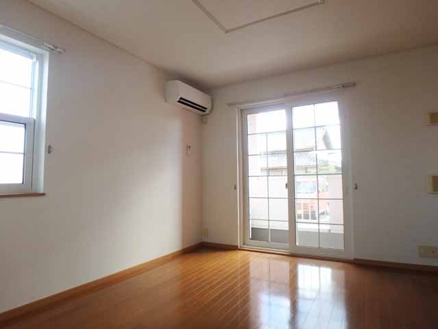 居室・リビング　１０．６帖のリビング♪