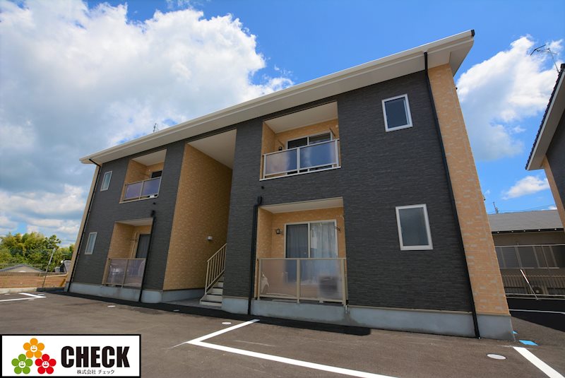 ガーデンプレス　B棟の建物外観