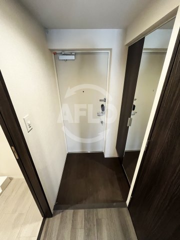 玄関　コンフォリア・リヴ北浜平野町　玄関