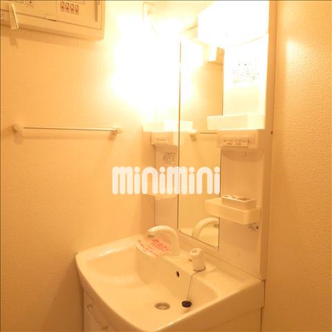 洗面設備　朝に助かる洗髪洗面化粧台