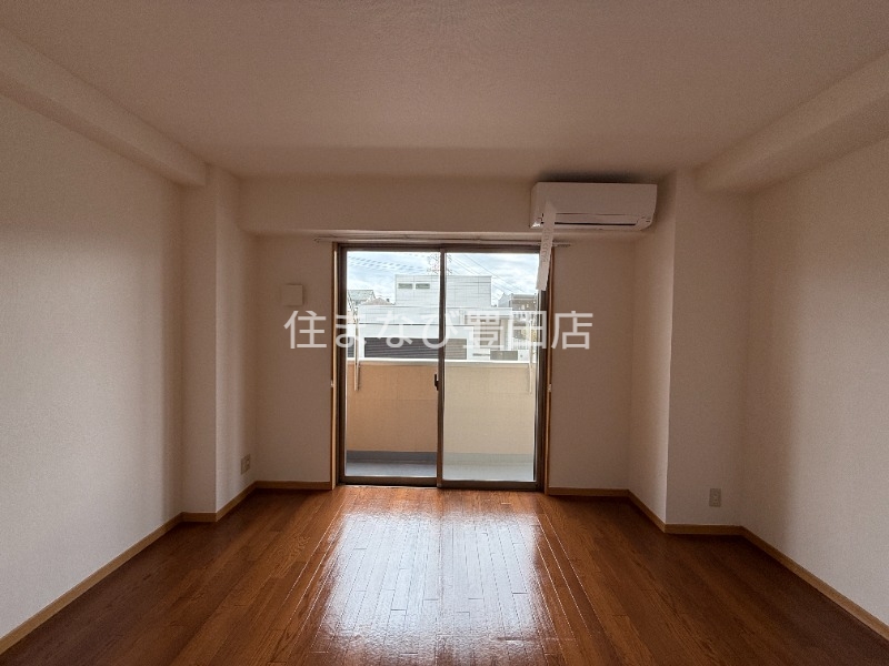 居室・リビング　同型タイプ