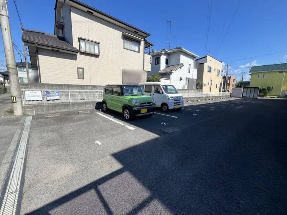 駐車場　駐輪場
