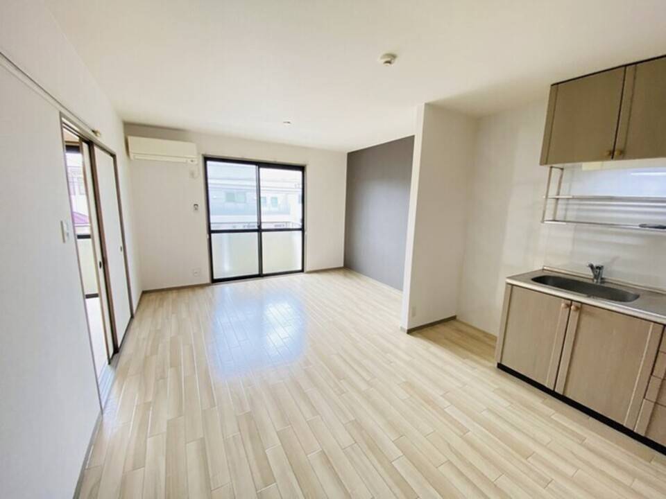 居室・リビング　リビング