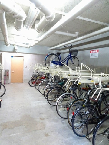 駐車場　駐輪場