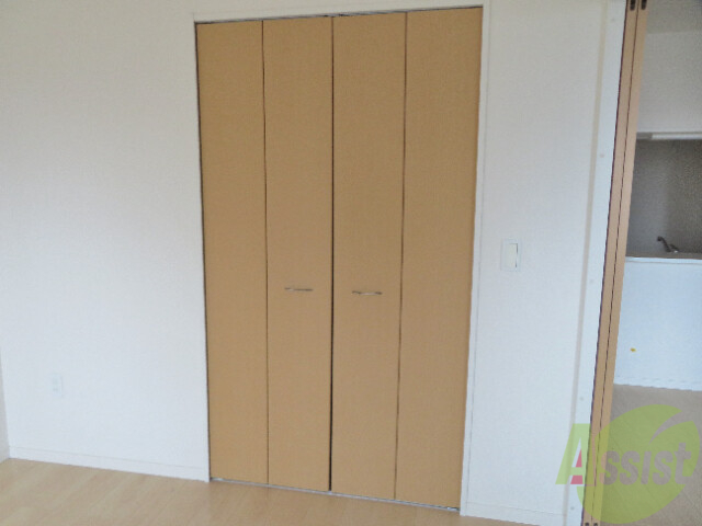 収納　収納箇所はクローゼットです。収納箇所としてご利用ください。