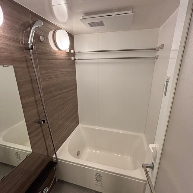 バス・シャワールーム　別部屋参考写真