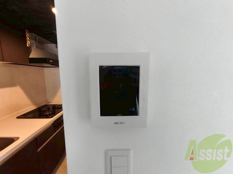 セキュリティ　モニタ付インターホンでセキュリティ面も安心です。