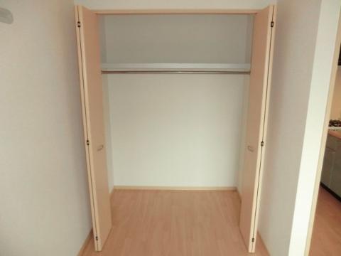 ルース・デ・エスペランサ　収納　クローゼット