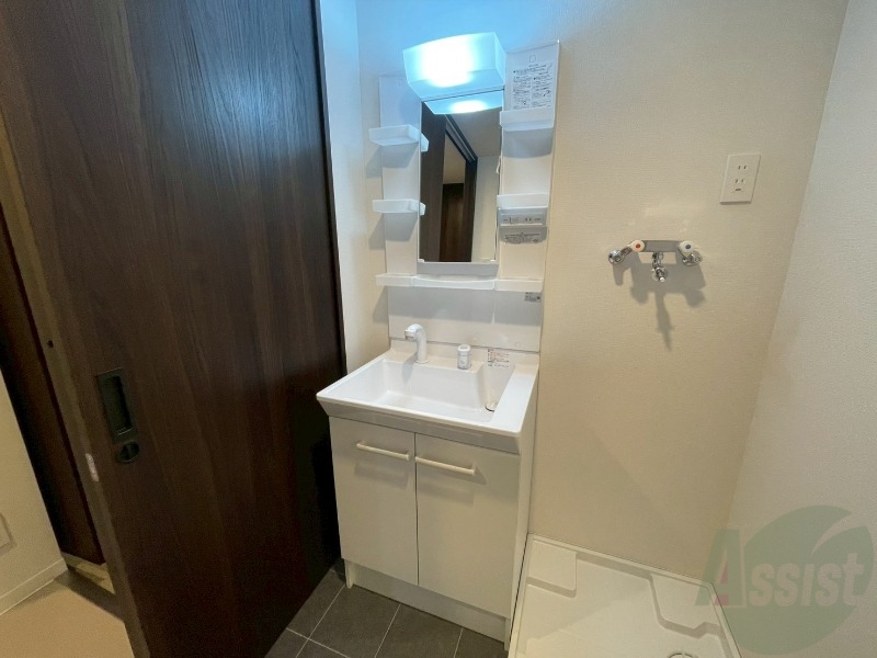 洗面設備　シャンプードレッサーで身支度もラクラクです！