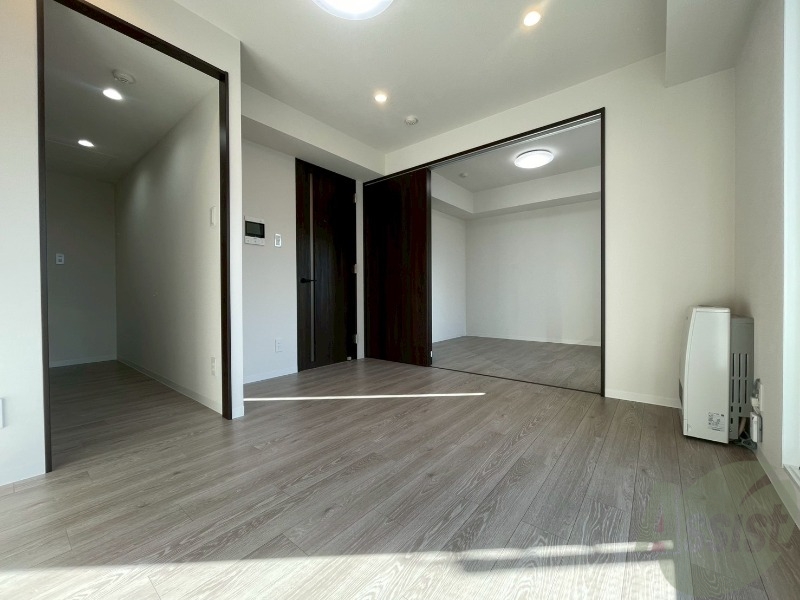 居室・リビング　広々としたリビングですね。使い勝手がよさそうですね！