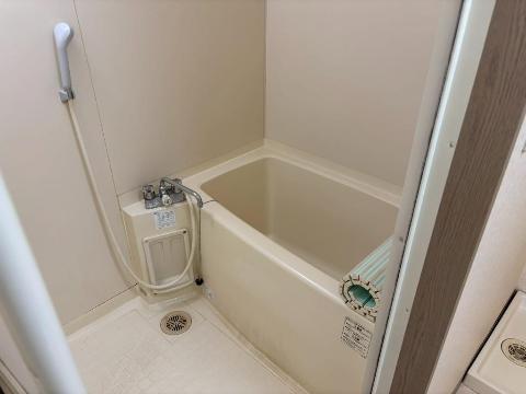 バス・シャワールーム　※同物件206号室