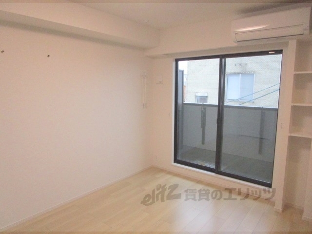 居室・リビング　洋室