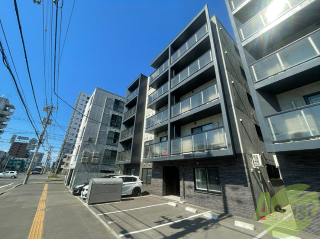 建物外観　札幌市東区北１４条東「ＧＲＡＣＩＡＳＮ１４」