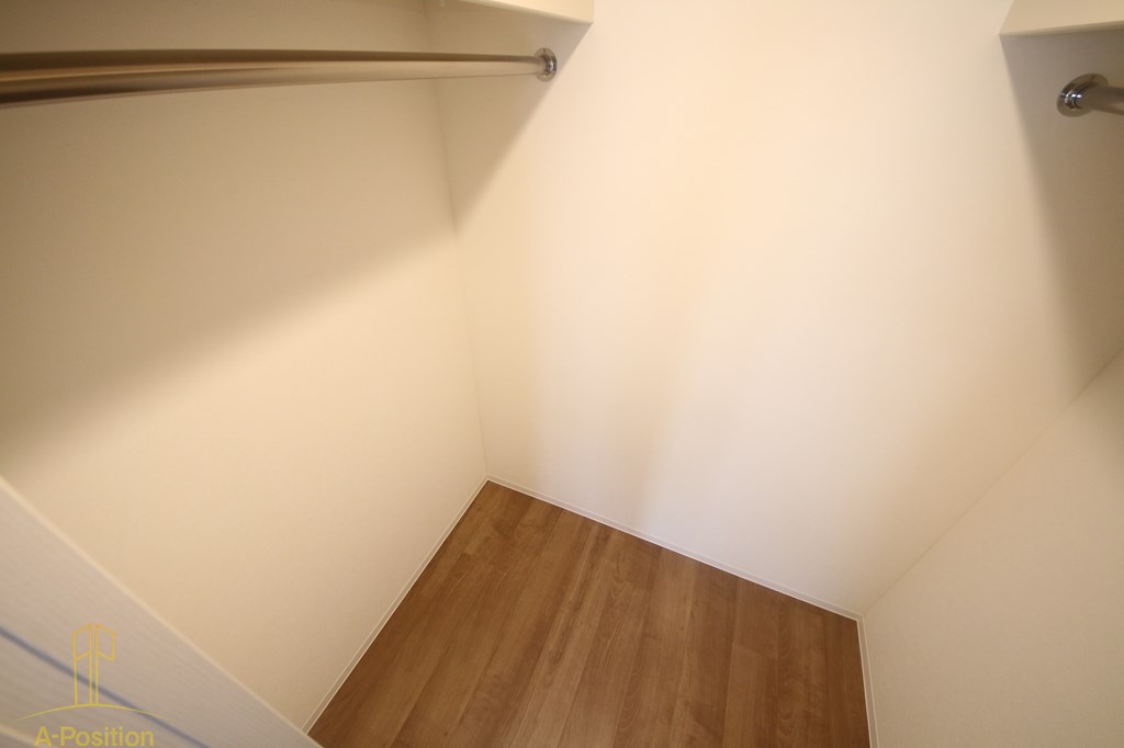 収納　ファーストフィオーレ九条II