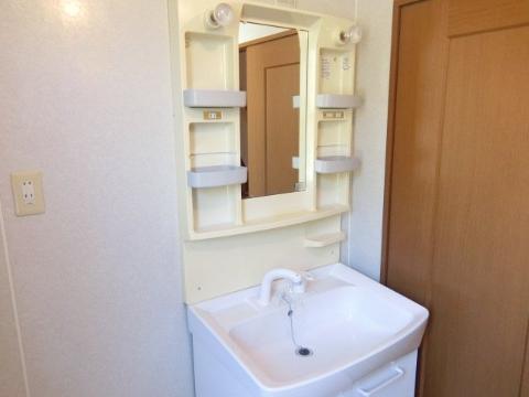 洗面設備　洗髪洗面化粧台