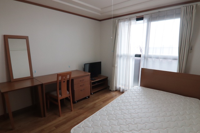 居室・リビング　別室の参考写真です。※現況優先