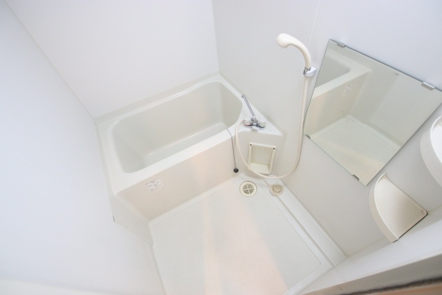 バス・シャワールーム　※別室の参考写真の為、現況優先です。