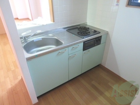 キッチン　こちらがキッチンです。グリルも付いていますよ。