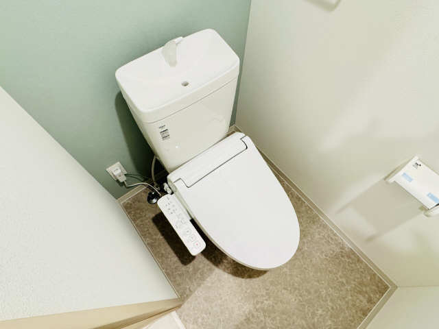 トイレ　シャワー付トイレです