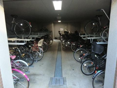 カーサ・プリメーロ　その他共有部分　駐輪場