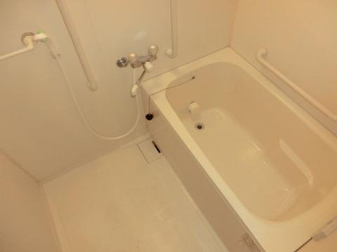 カーサ・プリメーロ　バス・シャワールーム　バス