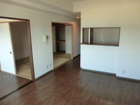 カーサ・プリメーロ　居室・リビング　リビング