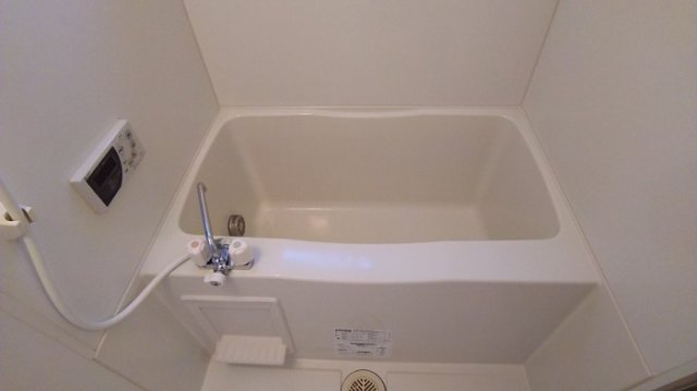 バス・シャワールーム　※別室の参考写真の為、現況優先です。