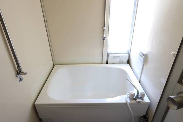 バス・シャワールーム　ビレッジハウスの同一物件・同一タイプの間取りの写真です