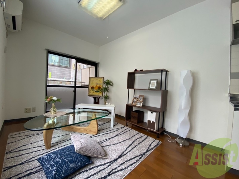 居室・リビング　７．５帖の洋室になります。伸び伸び出来そうですね。